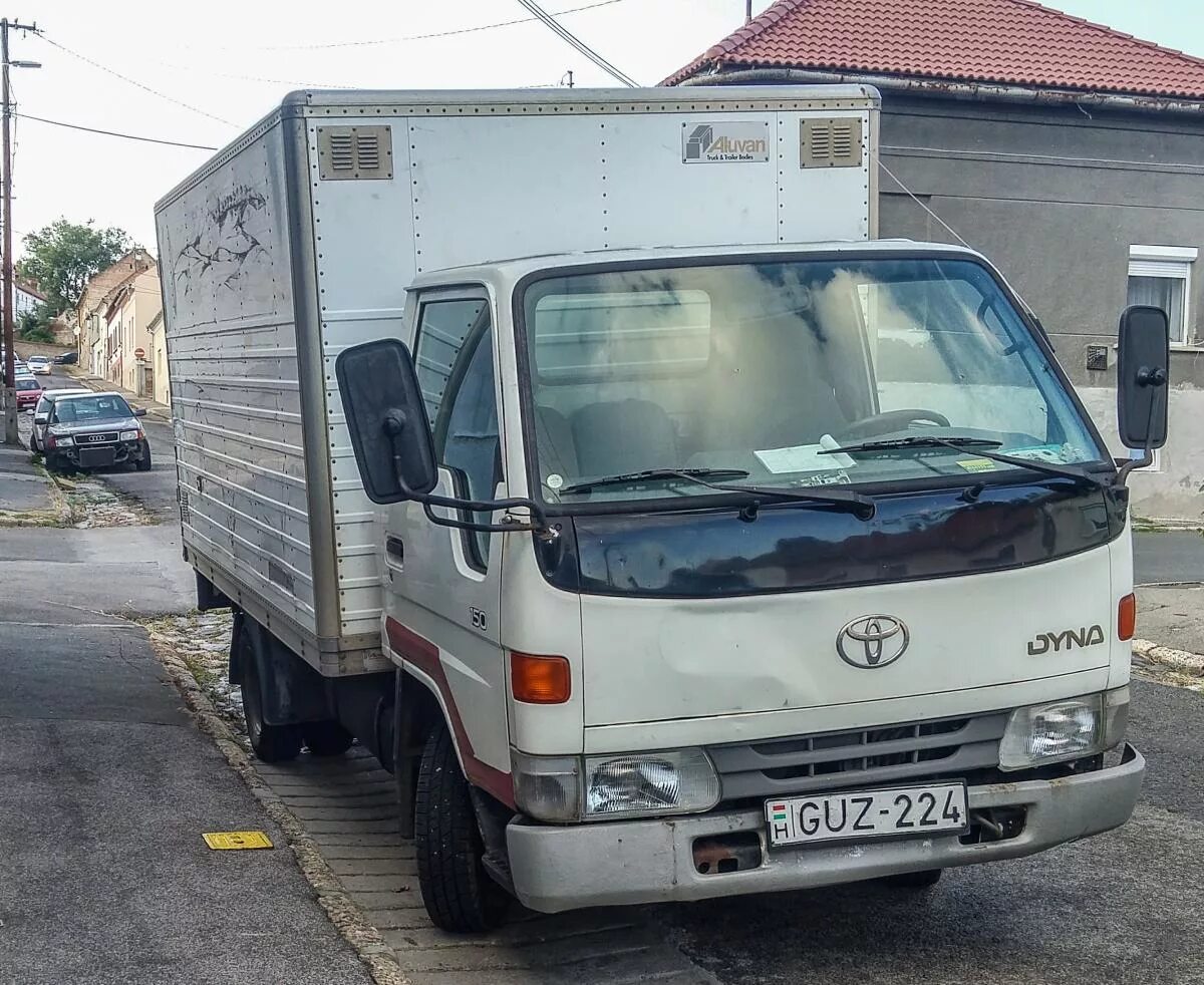 Тойота дюна самосвал 3т 4вд. Toyota dyna 1995. Toyota dyna 6500. Автомобили тойота дюна. Toyota dyna 150.