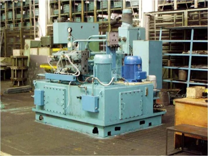 Заводы гидравлических прессов. Пресс гидравлический 2000тс. Пресс 250 тонн гидравлический. Заводы гидравлических прессов. Пресс гидравлический бухер-500.