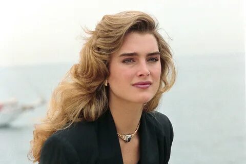 Brooke Shields Young.