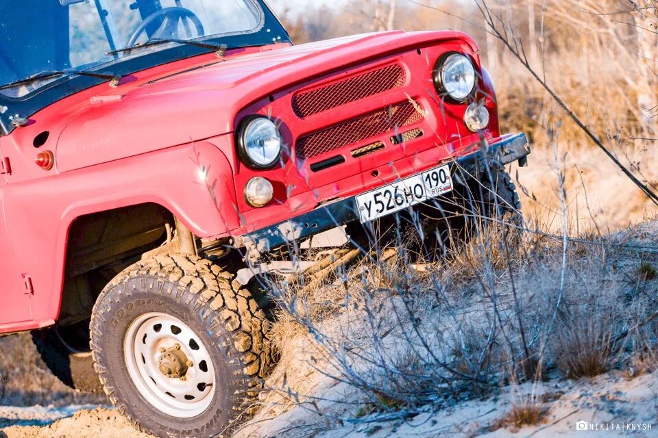 Уаз-469 внедорожник. Литые диски вылет -16 на уаз 469. Хантер на 32 колесах. Уаз хантер 2. Вылет диска уаз хантер.