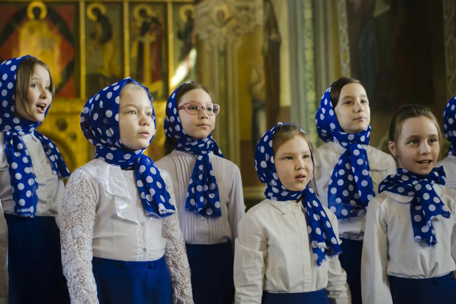 Православный детский хор. Детский церковный хор православный. Детский хор в храме. Детский хор Свято Казанского храма. Православная музыка хор