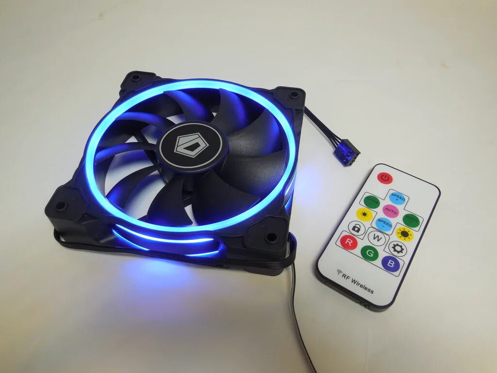 Id cooling frozn a720. ID Cooling ZF 12025 RGB. ID-Cooling ID-12025m12s. Вентилятор ZF-12025m12s. Вентилятор ID-Cooling RGB Series [ZF-12025-Pink ARGB].