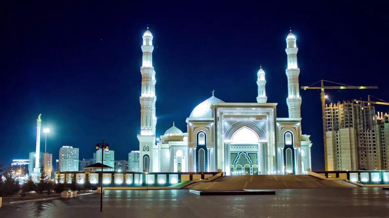 Хазрет Сұлтан Мешіті Астана. Соборная мечеть в Астане.