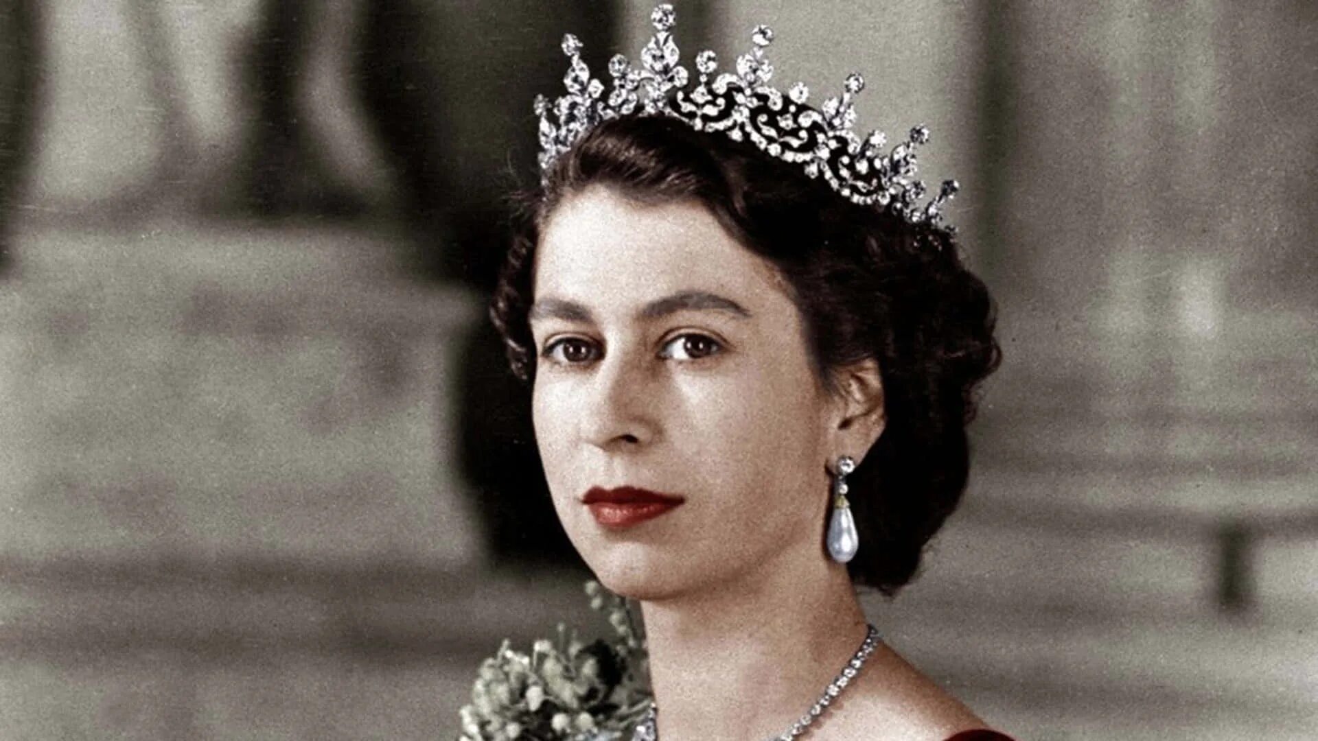 Королева Элизабет 2 в молодости. Queen Elizabeth II В молодости. Elizabeth 2 в молодости.