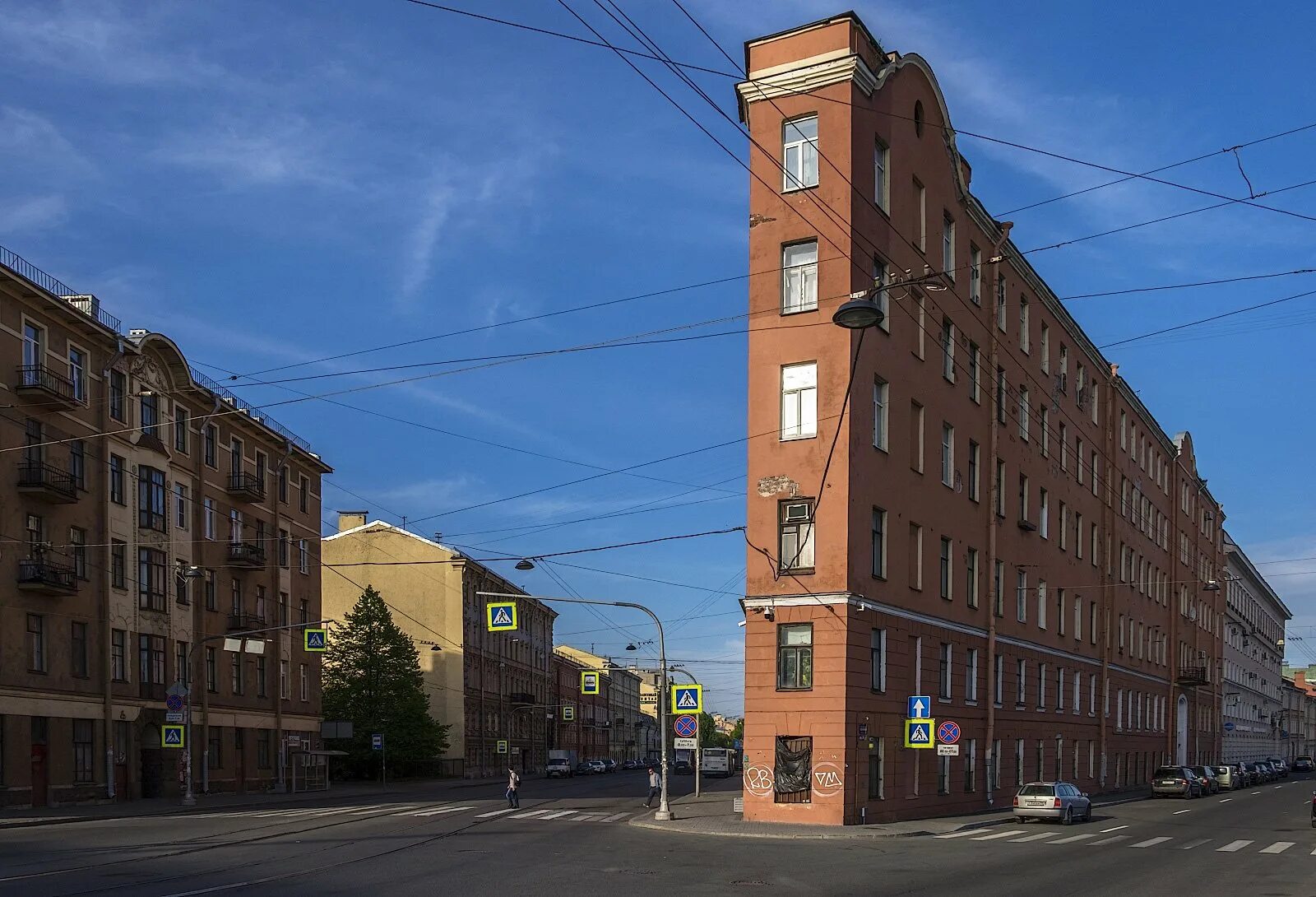 Дом стена на садовой. Боровая ул 21 санкт-петербург. Дом-стена (ул. Доходный дом в. Г.
