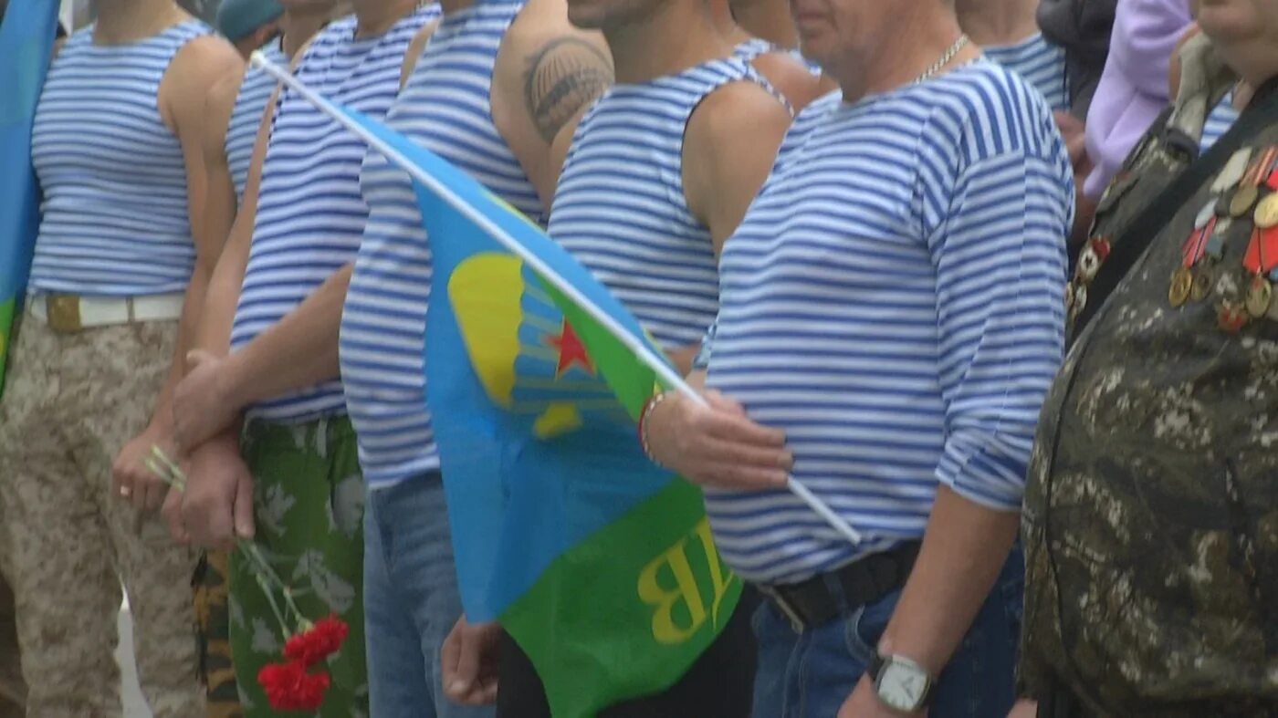 Форма вдв. 2 августа новокузнецк. Вдв 2023. День вдв новокузнецк. Вдв украины.