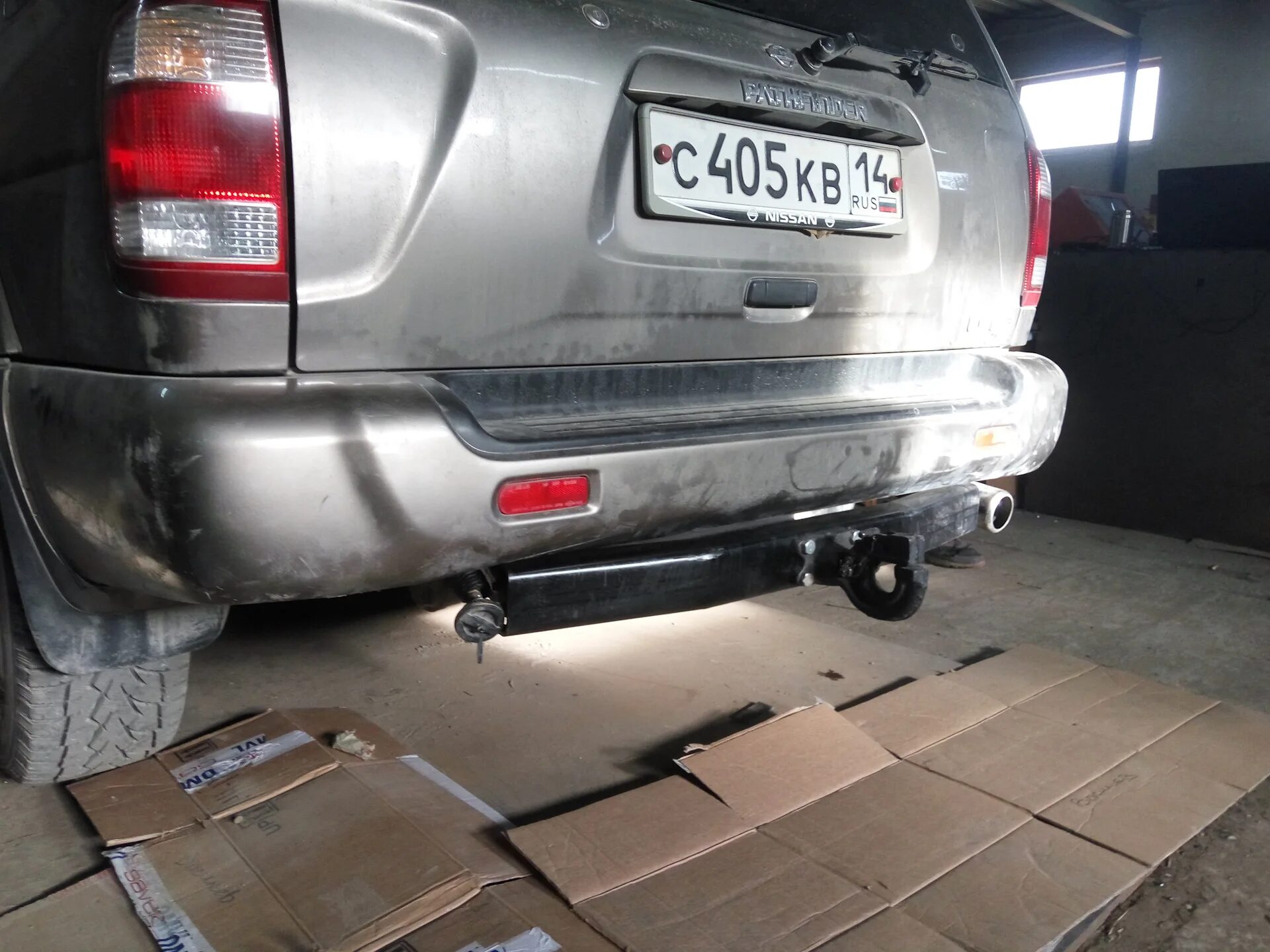 Фаркоп pathfinder. Фаркоп патфайндер r51. фаркоп nissan pathfinder. фаркоп ниссан патфайндер r51. фаркоп nissan r50.