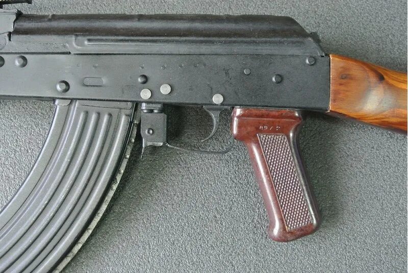 Ммг калашников макет. Ак-101 ммг. Макет ак 47 для разборки. Макет автомат для сборки разборки. Ак74 автомат.