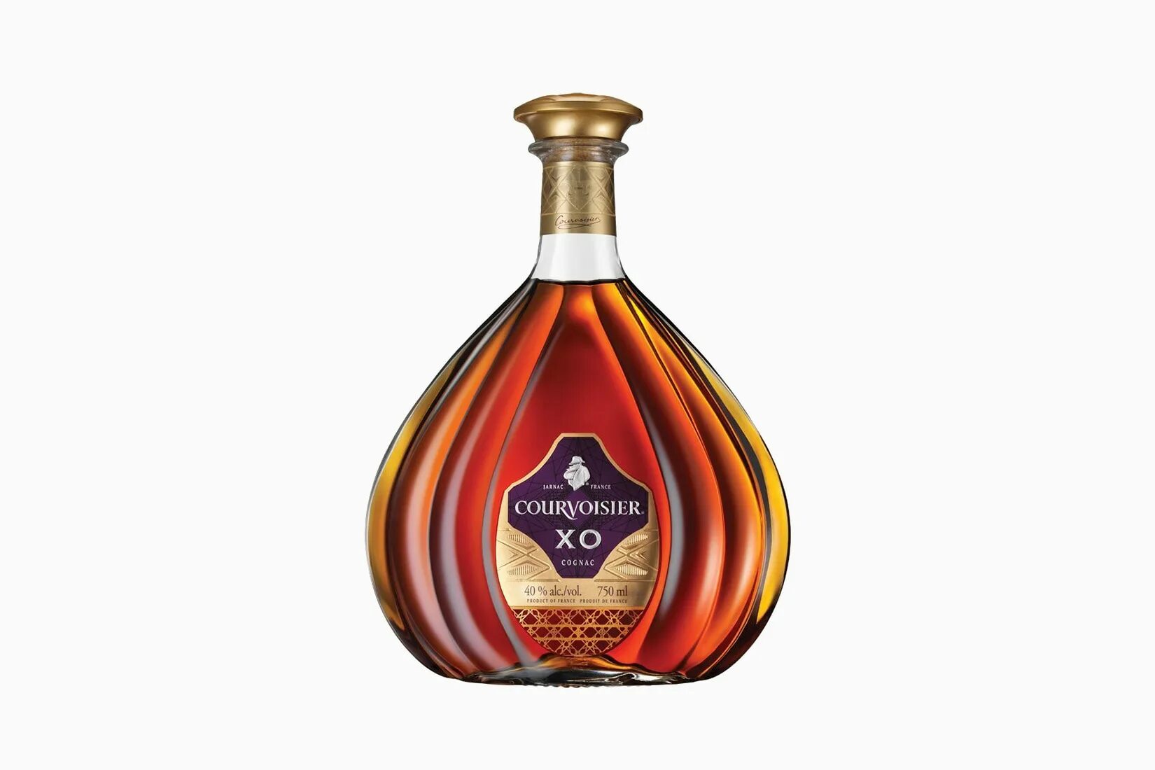 Лучший коньяк 2024. Коньяк Курвуазье XO. Коньяк Courvoisier XO. Курвуазье коньяк Экстра Олд Хо. Коньяк Courvoisier Extra.