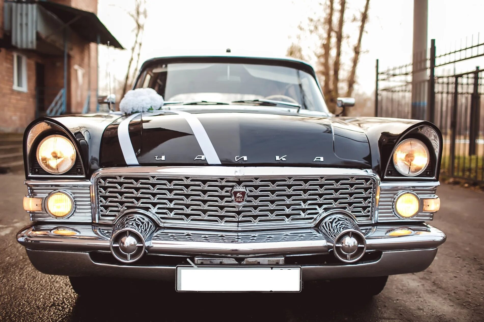 13. Газ 13 чайка универсал. Волга газ 13. Чайка 13 машина. «чайка» газ-13 (1959-1981).