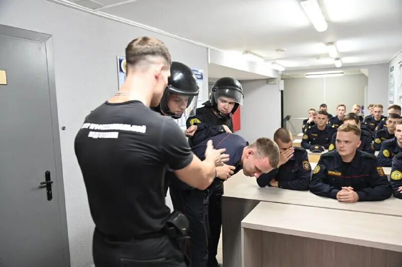 правительство самарской области колл центр. день полиции 10 ноября 2021. ежедневно сотрудники. ежедневно сотрудники. доступный пляж, самара.