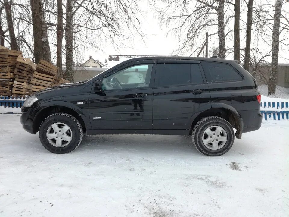 Переделки кайрона. Лифт Санг енг Кайрон. SSANGYONG Kyron лифт комплект. Лифт 55 Кайрон. Саньенг Кайрон лифт подвески.