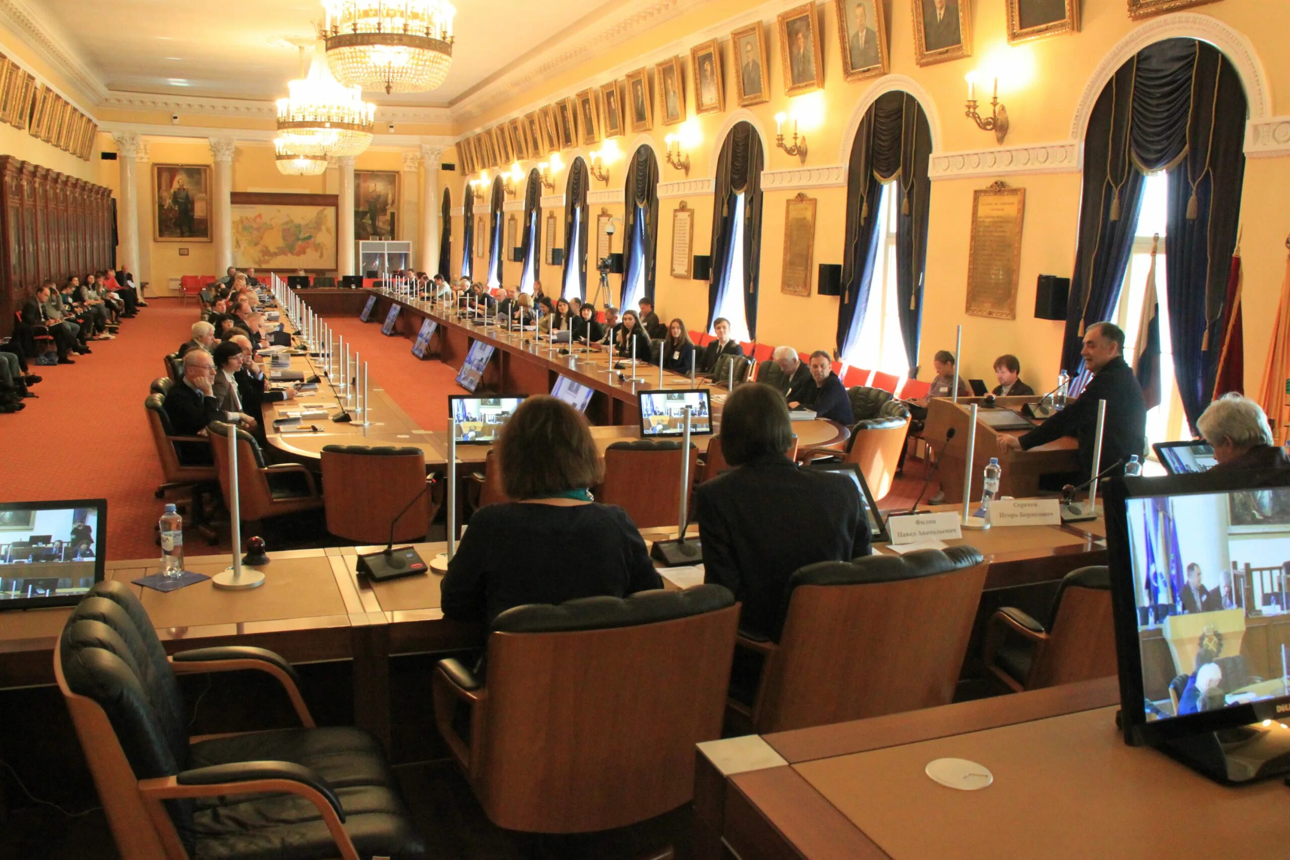 Горный зал. Актовый зал горный университет. Конференц зал горный университет. Конференц зал горный университет 1 УЦ. Водная Академия Санкт-Петербург конференц-зал