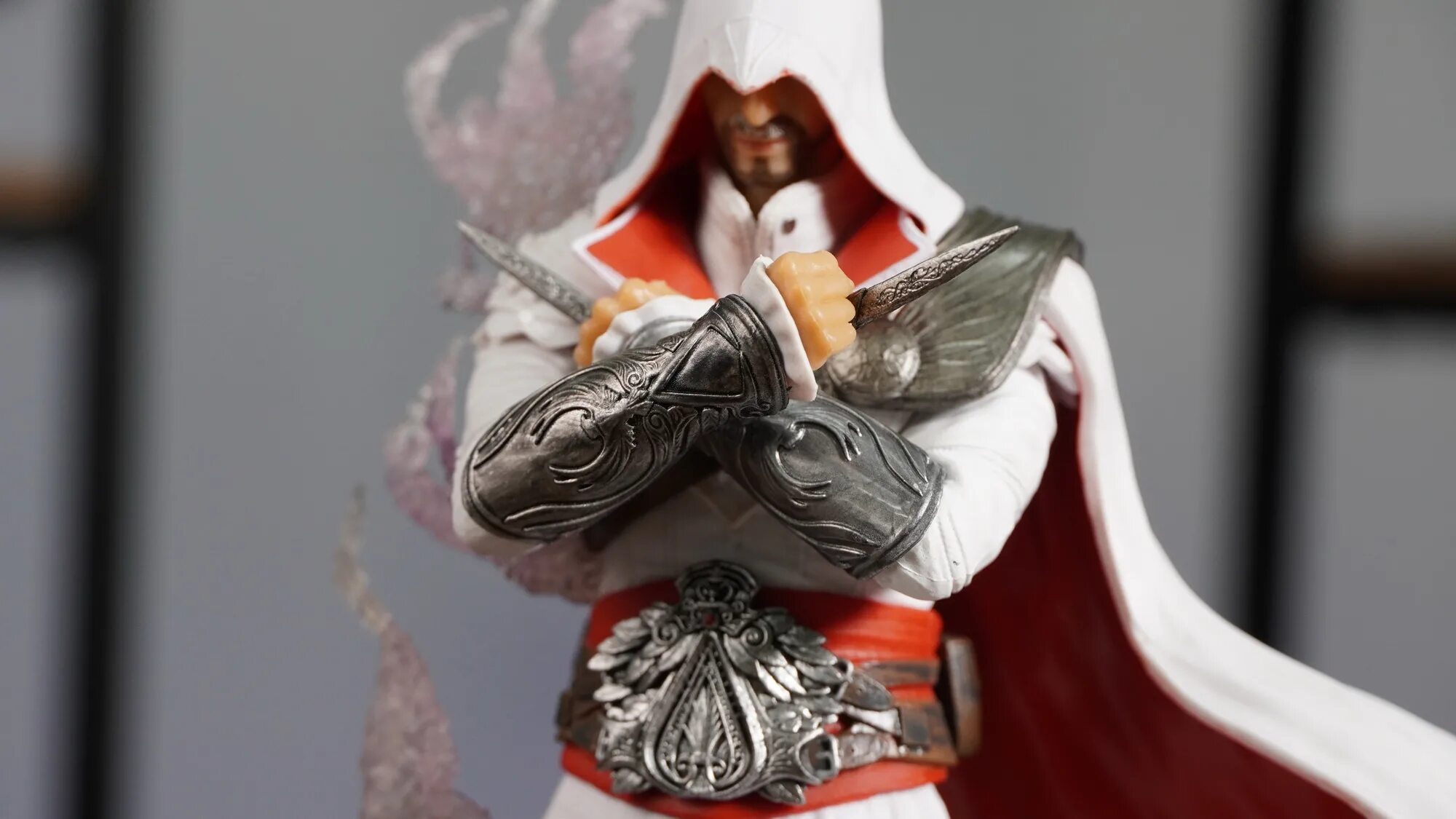 Assassin s ezio collection. Эцио коллекшн. Мастер ассасин Эцио. Assassin’s Creed the Ezio collection. Наручи Эцио.