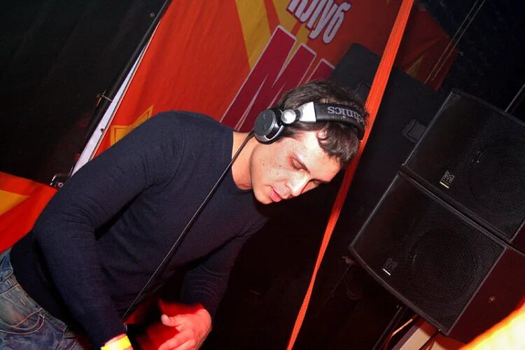 диджей энерджи. Energy диджей темнокожий. диджей энерджи.