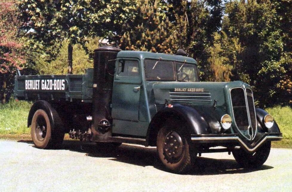 состаренная бумага. Berliet 1932. поверейд напиток. додж пикап 2022. Opel blitz 1939.