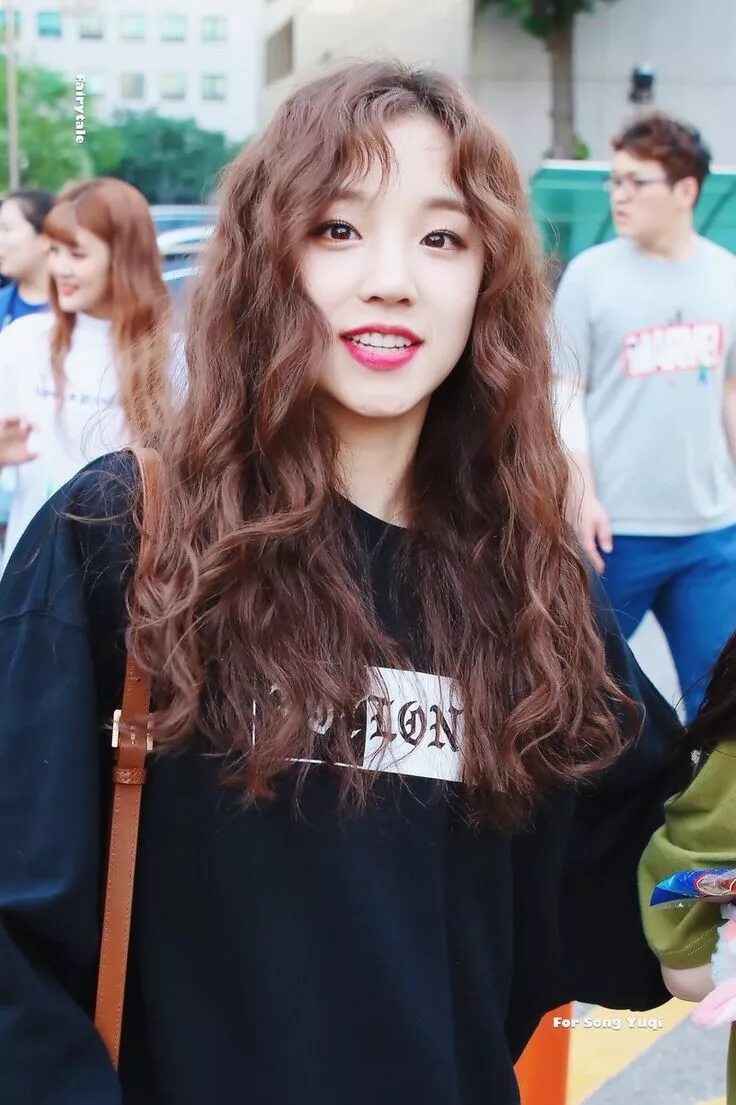 Юци g idle. Сун юци. юци айдл. джи айдл юци. юки gidle.