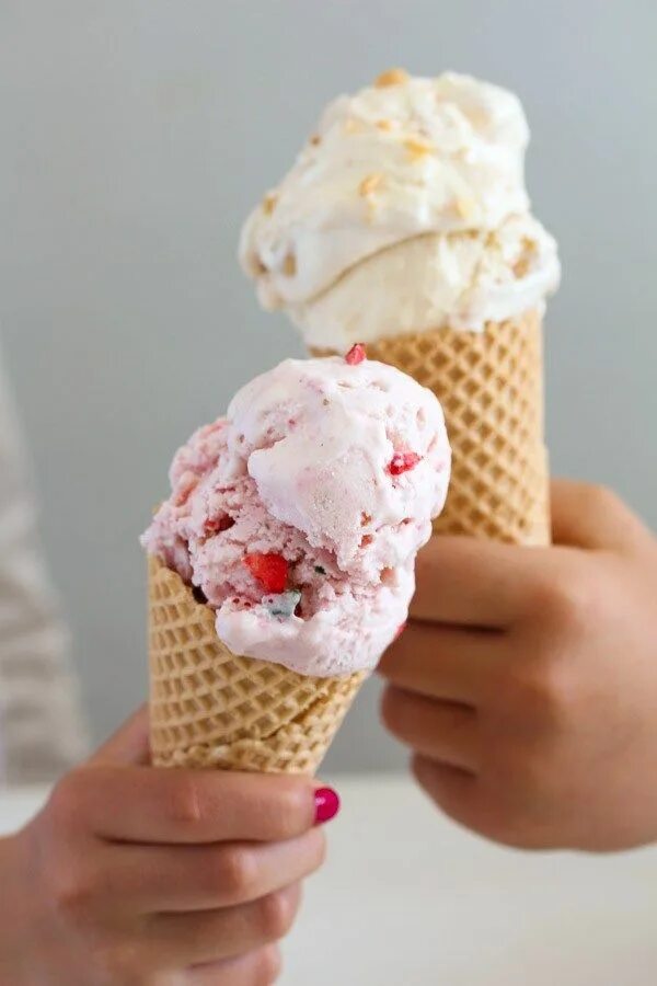 Мороженое сердечко. Мороженое сердце. сердечко из мороженого. churn ice cream.
