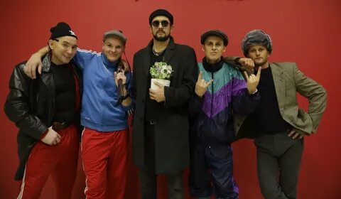 Сценарий 90 е