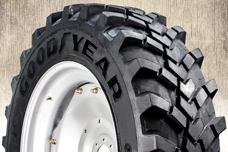 Новые шины 14. Goodyear r14. Тракторная шина r14. КГШ Goodyear протектор. NORTEC Titan Goodyear.