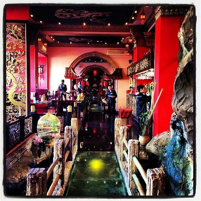 Храм дракона ресторан москва. Ресторан дракон ленинский проспект. Ресторан храм дракона на ленинском. Храм дракона ресторан. Храм дракона ресторан москва.