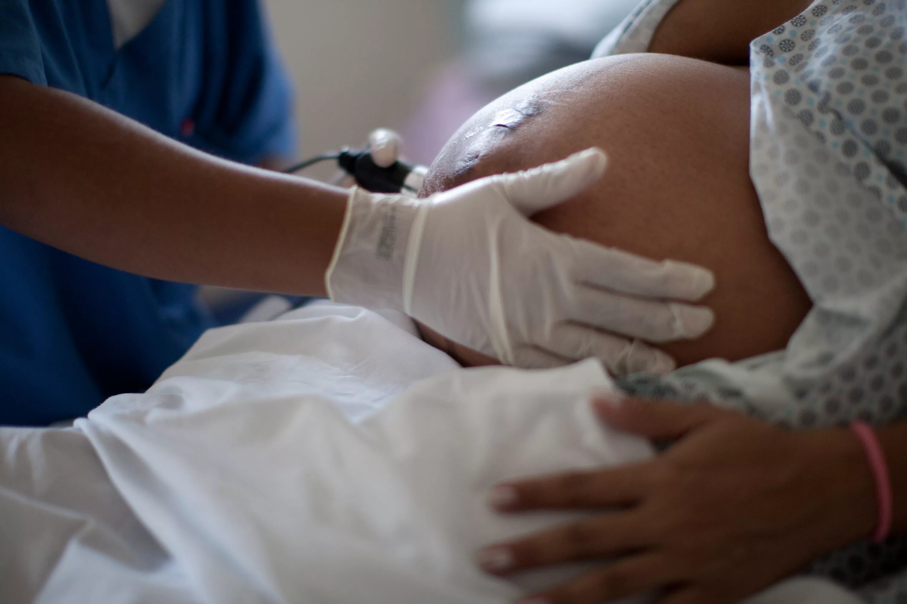 Беременные женщины роды. Роды детей в больнице