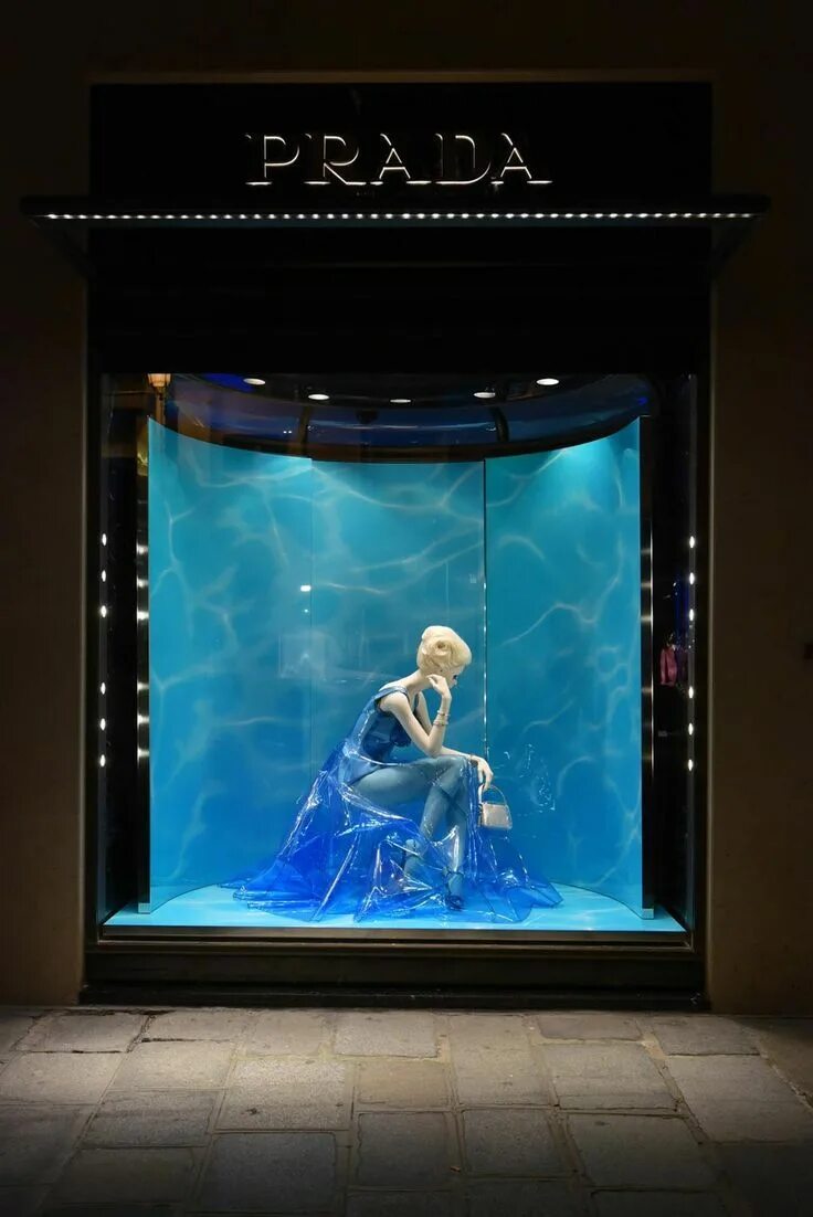 Витрины макетирование. Window show. Hermes showcase. Window show. Креативные витрины.