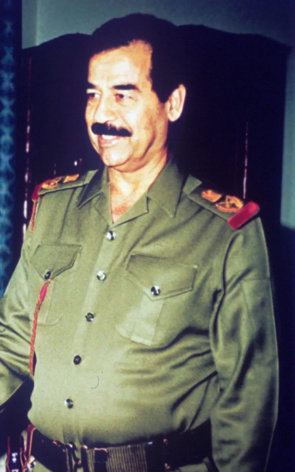 Саддам хусейн жизнь. Саддам хусейн. садам зусей. saddam hussein saddam hussein sadam hussein.