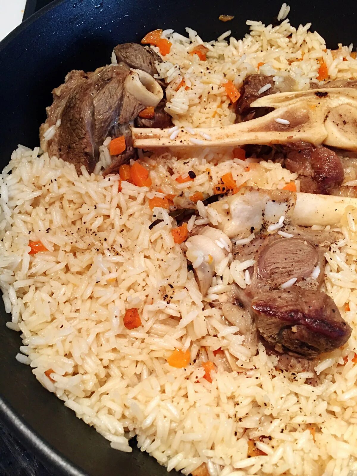 Плов рецепт с фото. Шакинский плов. Сютти плов. Узбекский плов с курдюком. Дагестанский плов.