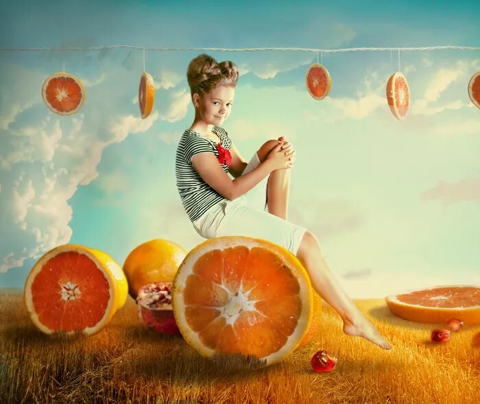 бассейн с апельсинами. ты воровала апельсины нужно как то. слово делится на части как на дольки апельсин. девушка с апельсинами. ты воровала апельсины нужно как то.