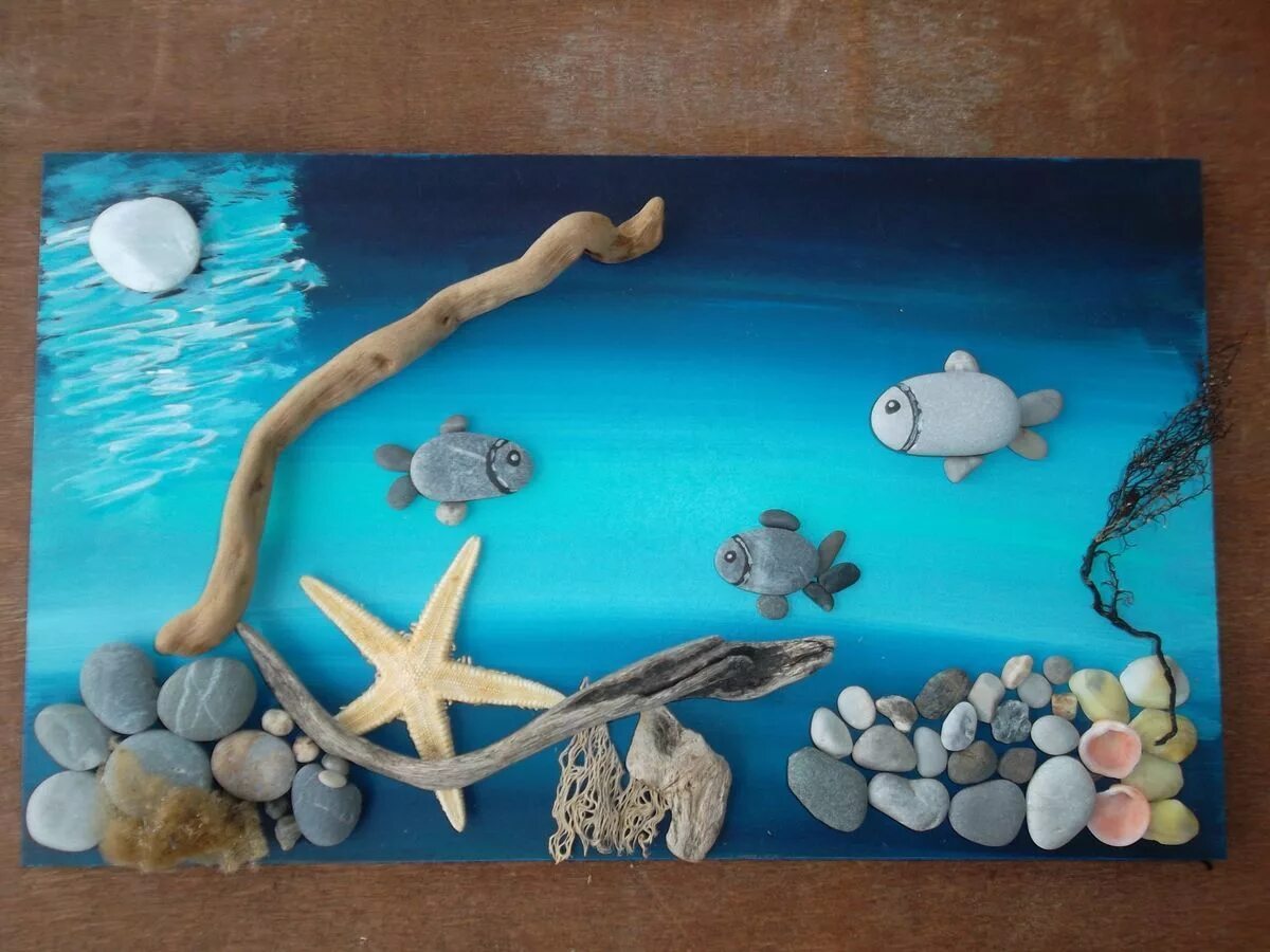 поделки на морскую тему. сделать море своими руками. поделки из камней и ракушек. панно с ракушками и морскими камушками. панно из морских ракушек.