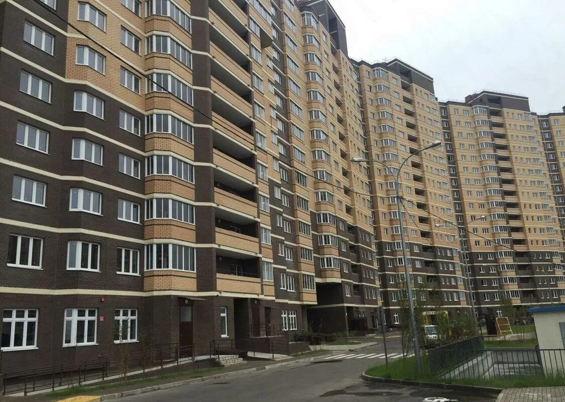 Жк водники долгопрудный. Жк водники набережная. Мкр. Квартиры в водниках долгопрудный. Московская 56 водники.
