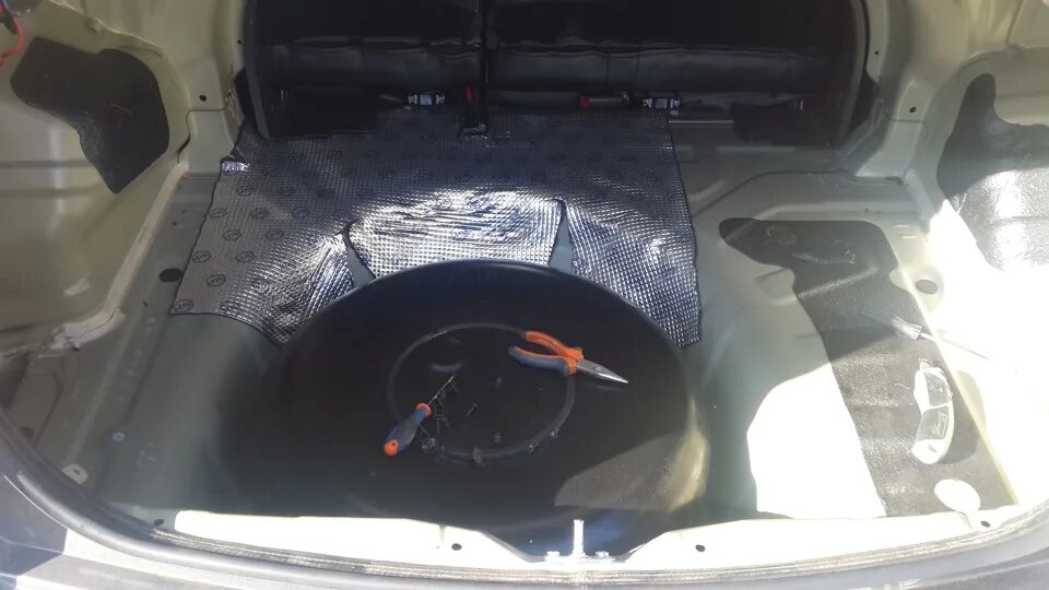 Как снять обшивку багажника киа церато 2 Камера заднего вида KIA Cerato (3G), 1,6 л, 2015 года аксессуары DRIVE2