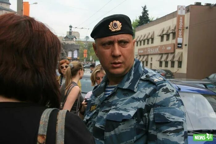 Командир московского омона. Командир омон.