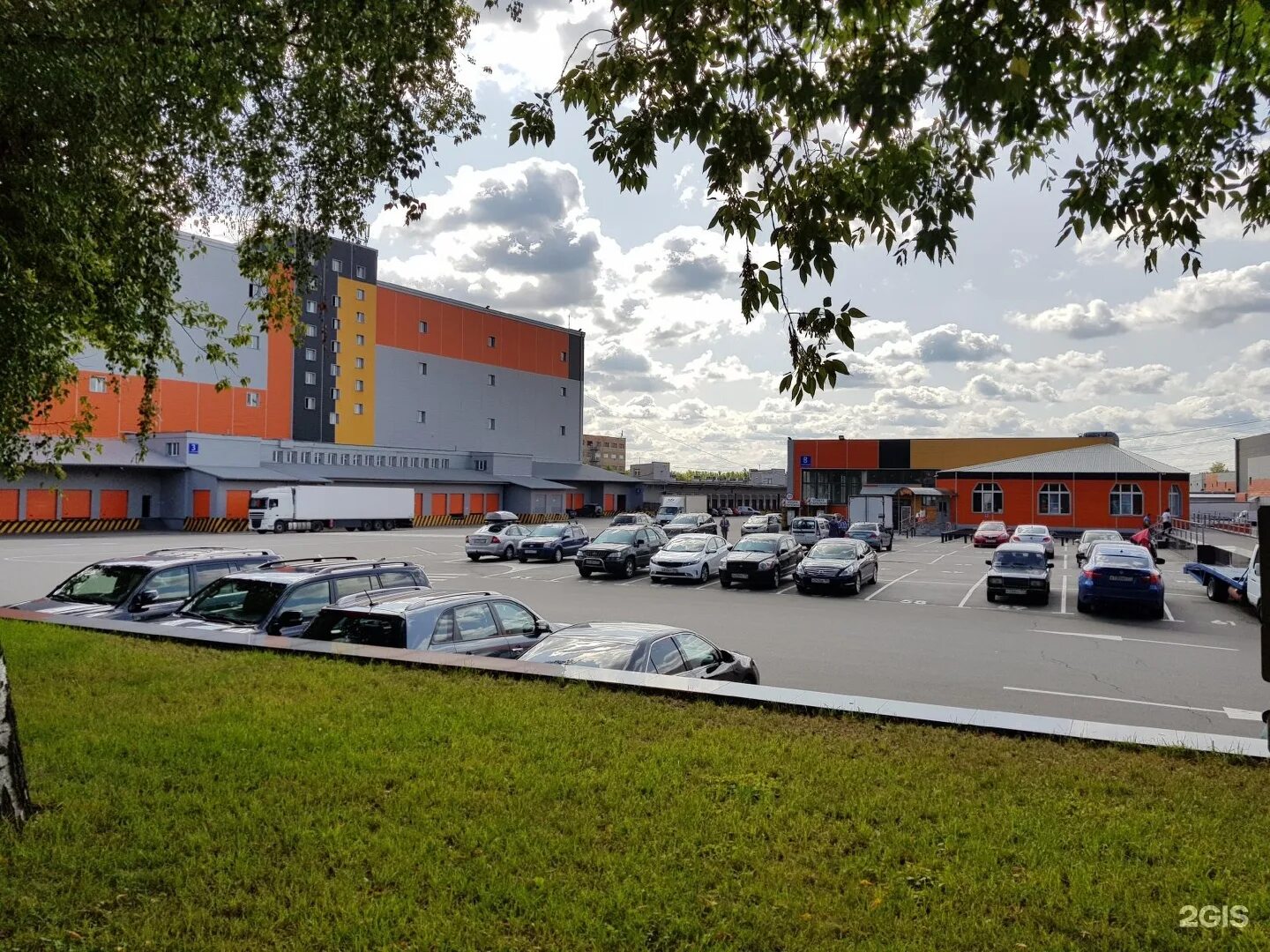 Кавказский бульвар 57 с 3. Кантемировская, кавказский бульвар, 57. Склад кавказский бульвар 57. Кантемировская, кавказский бульвар, 57. Склад кавказский бульвар 57.