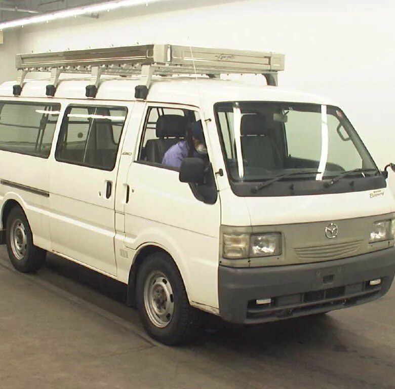 Mazda Bongo 2000. Mazda Bongo 4wd. Мазда Бонго 2000г. Mazda Bongo Brawny. Мазда брауни купить