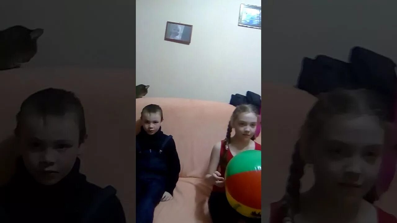 Пока дома никого нет девушку. Половые отношения в детском доме. пока нет родителей дети. пока родителей нет дома дети занимаются. детки пока нет родителей.