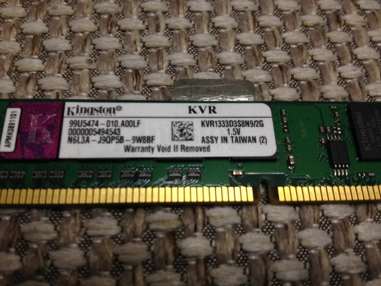 Модуль памяти ddr3 kingston. Kingston kvr1333d3n/2gb. Kingston ddr3 1333 2gb. Кингстон ddr3 kvr1333d3n9. Оперативная память ddr3 8 GB 1333 MHZ Кингстон kvr1333d3n9.