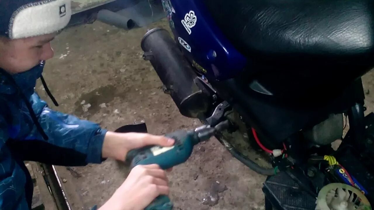 Не заводится мотоцикл после зимы