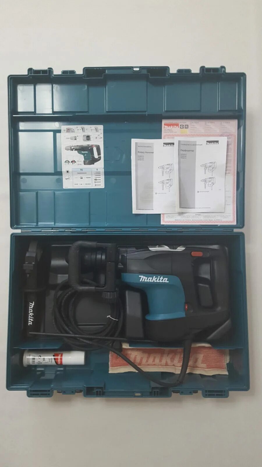 Makita hr4001c. Makita hr4001. перфоратор макита hr4001c. makita hr 400c. makita sds max 4001.
