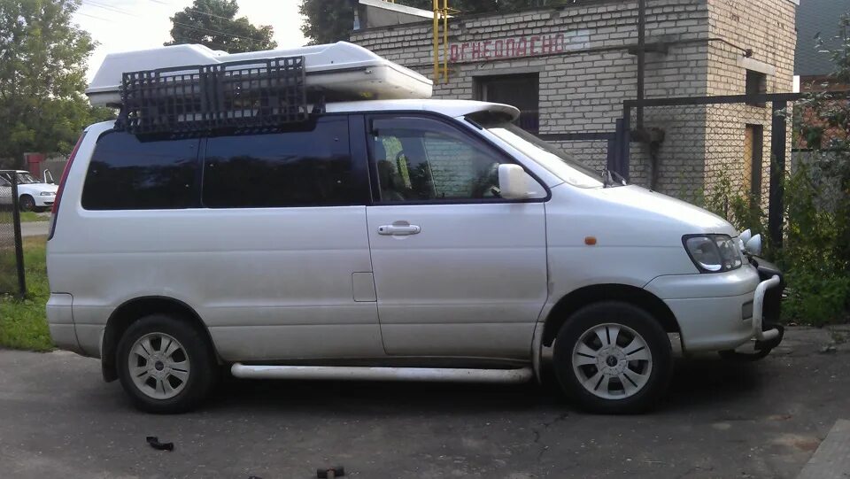 Таун айс чита. Toyota Town Ace Noah. Toyota Lite Ace Noah. Toyota Lite Ace Noah Camper. Toyota Town Ace Noah 2wd.