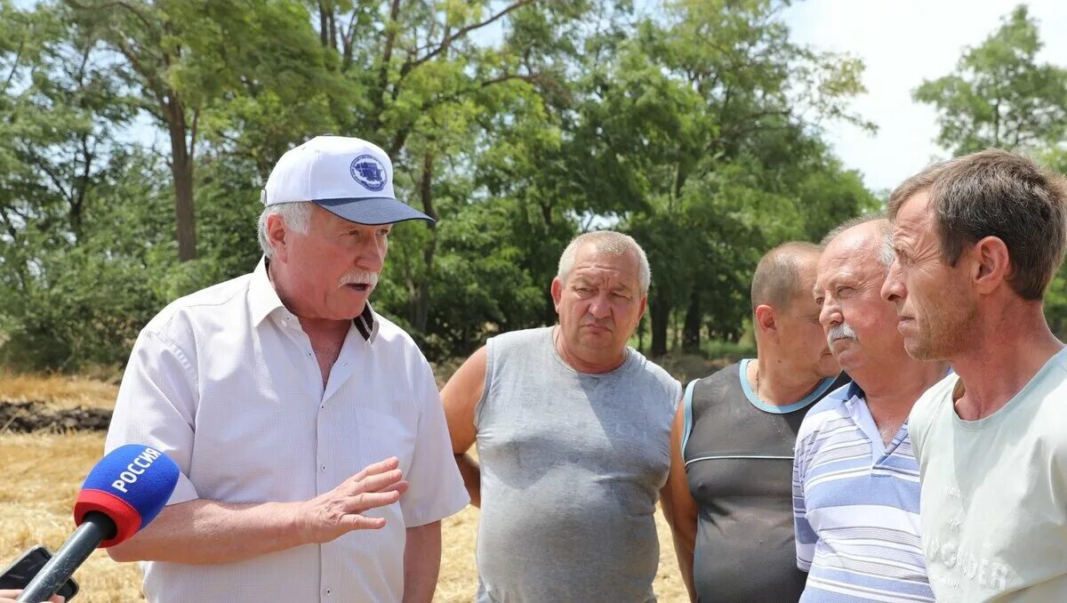 Село труновское ставропольский край. Донское ставропольский край труновский. Церковь село труновское ставропольский. Население село труновское ставропольский край. Село донское ставропольский край.