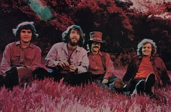 Creedence clearwater revival rain. Creedence Clearwater Revival 1972. Creedence Clearwater Revival Woodstock 1969. Группа Криденс. Creedence Clearwater Revival foto.