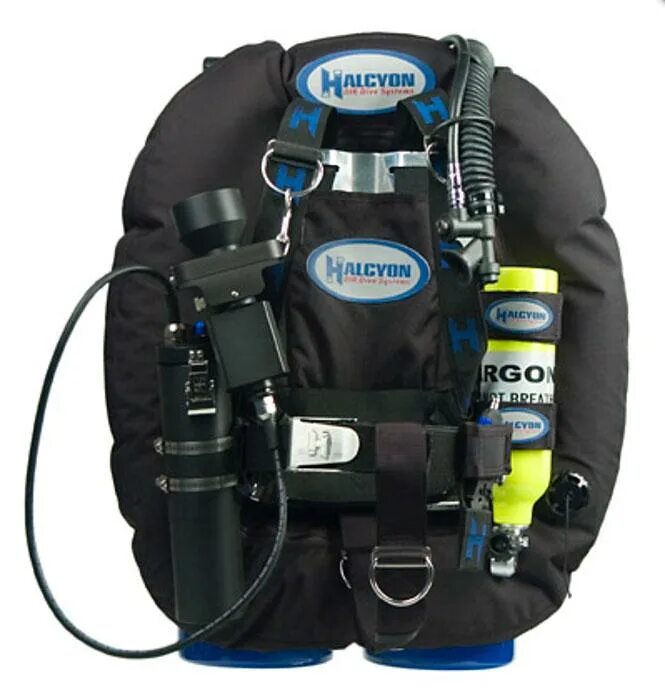 акваланг снаряжение скуба. снаряжение medi для дайвинга. комплект: крыло 30/40lb. жилет компенсатор aqualung. 4scuba-gear.