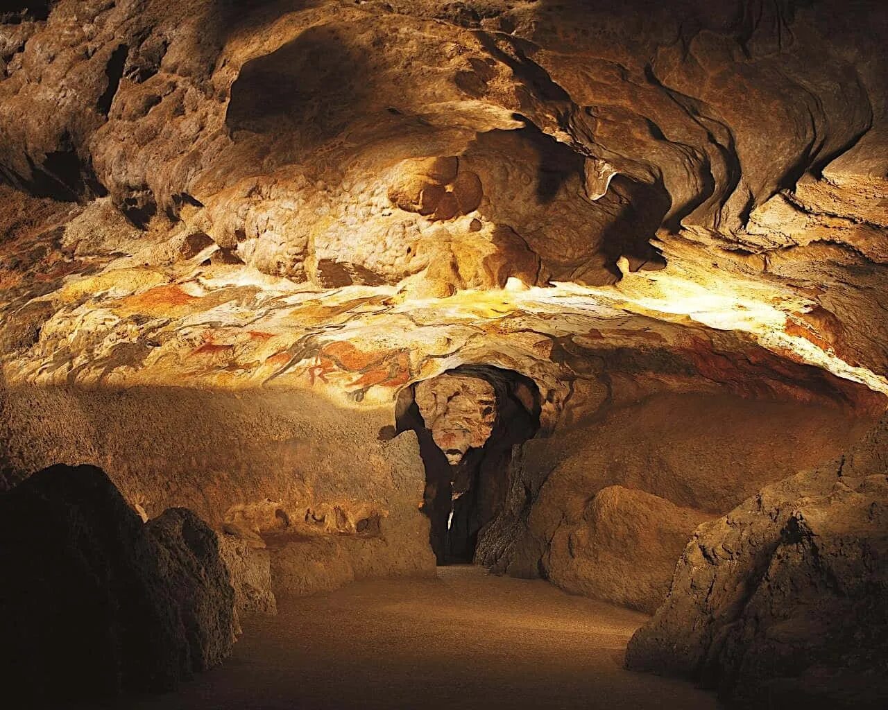 Caves de. Пещера Ласко во Франции. Пещера Альтамира пещера Ласко. Пещера Ласко Ляско во Франции. Пещера грот де Ласко.