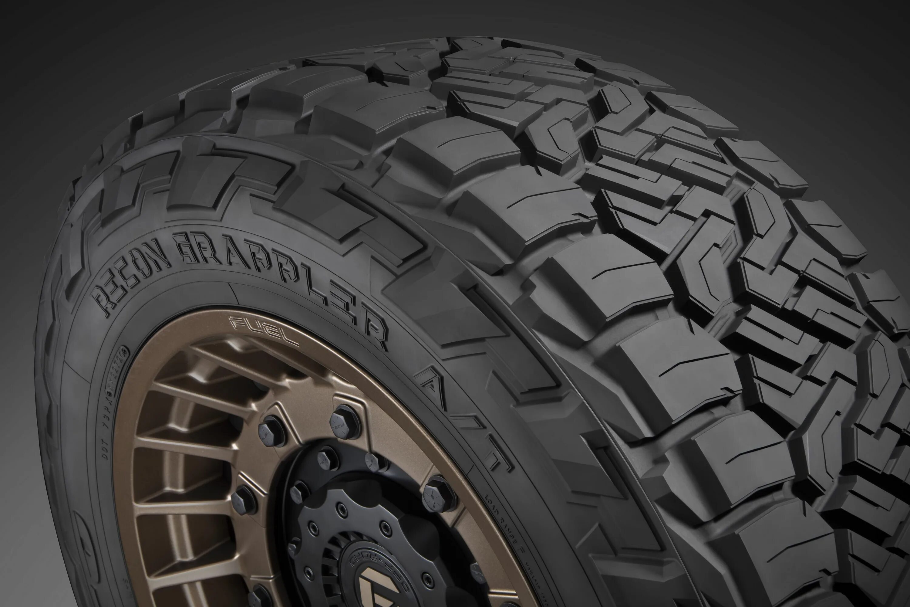 Шины nitto отзывы. Шины Nitto Recon Grappler. Шины a/t Nitto. Nitto Grappler all Terrain. Шины Nitto Trail Grappler m/t.