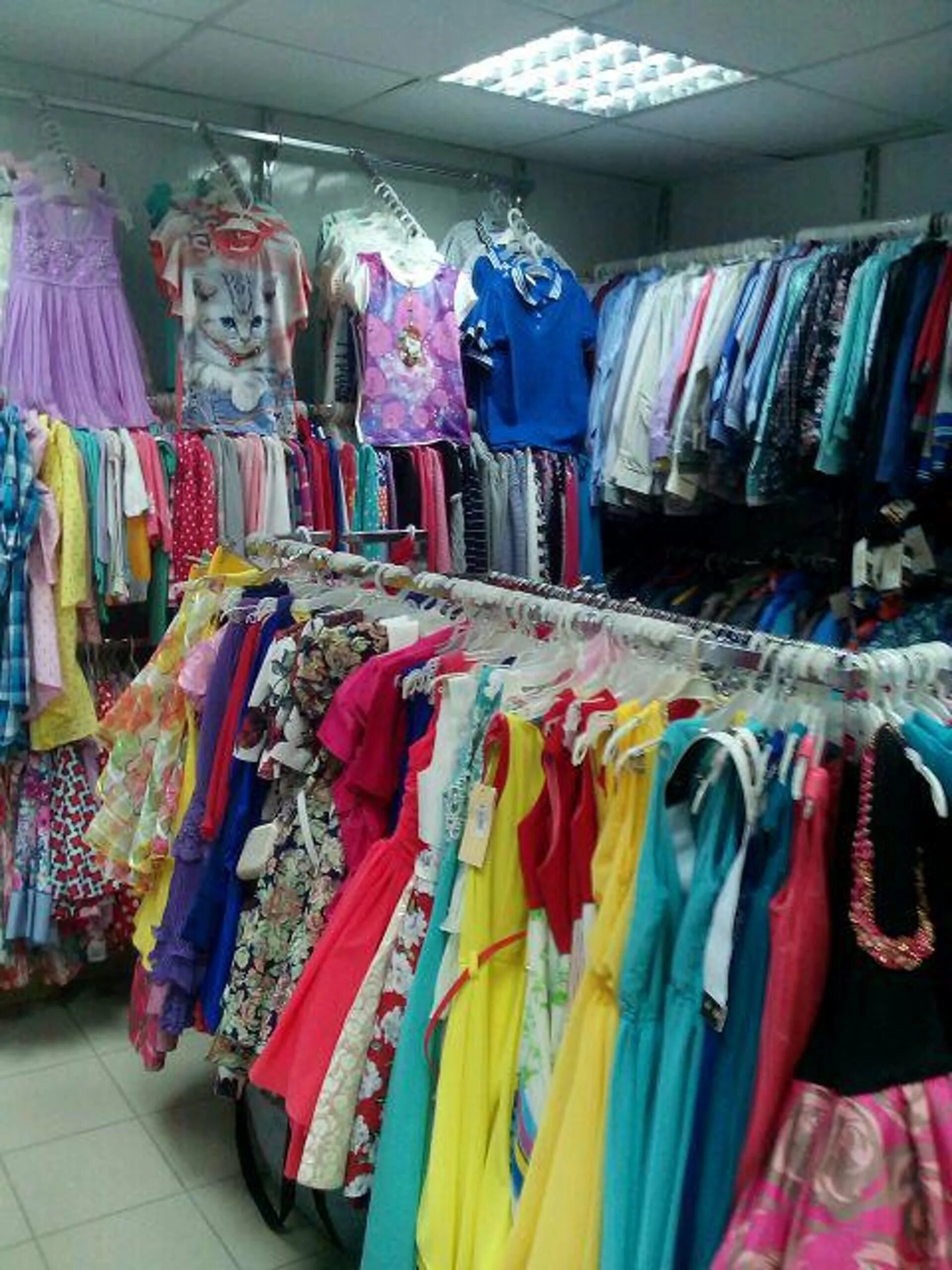 магазин детских платьев. канцелярский магазин нижний тагил. магазин детской одежды нижний тагил. детские товары тагил. магазин на ленина на ленина детских вещей шоипетте нижний тагил.