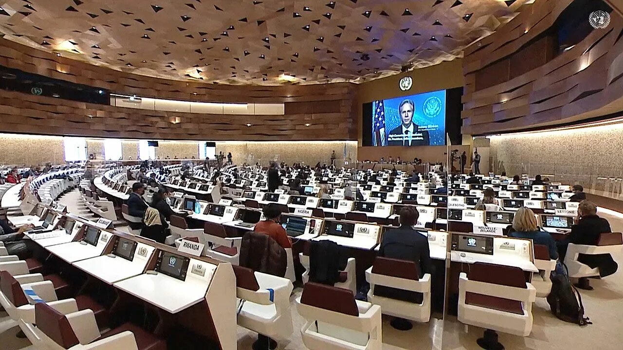 Выступление бурятии в оон. Зал заседаний оон в женеве.