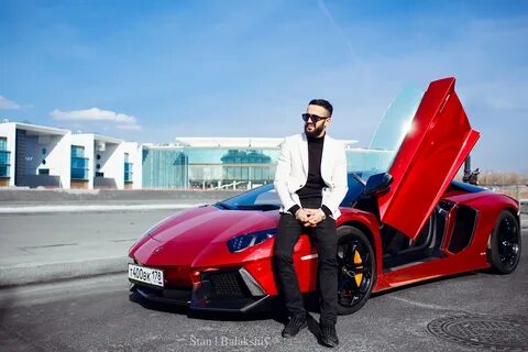 Блоггер купил машину