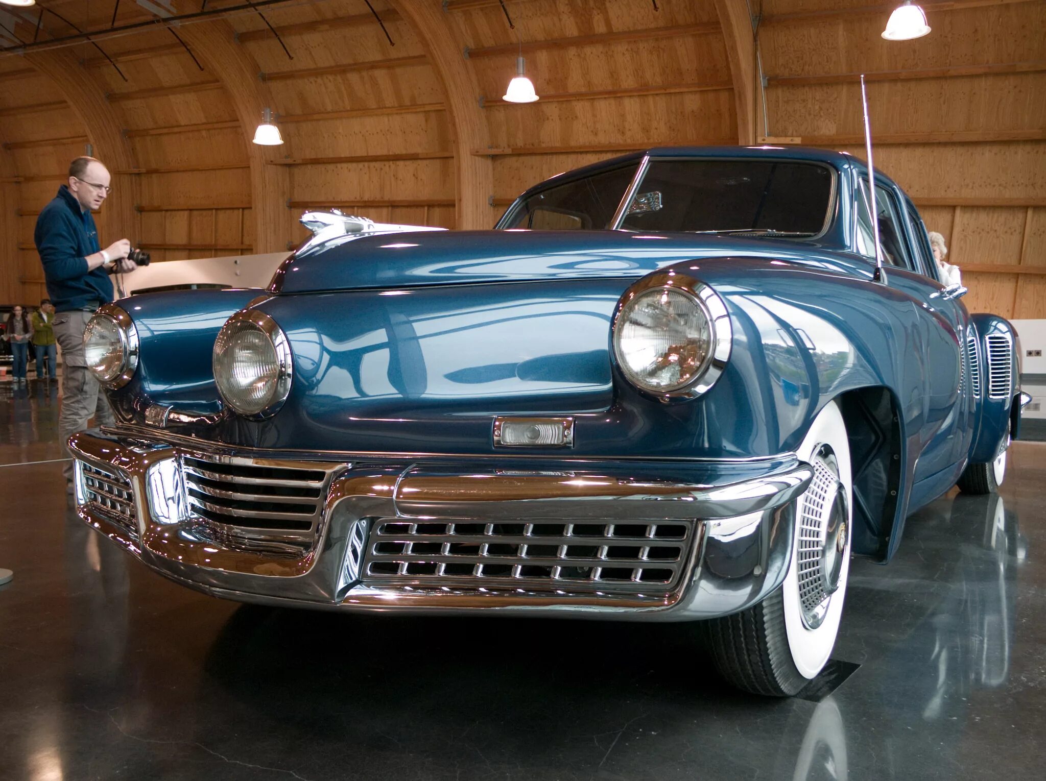 Таккер талисман машина. Tucker torpedo. Автомобиль такер талисман. Впечатление такера. Такер кариока.
